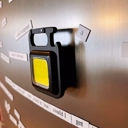 LUZ LED DE EMERGENCIA PORTABLE